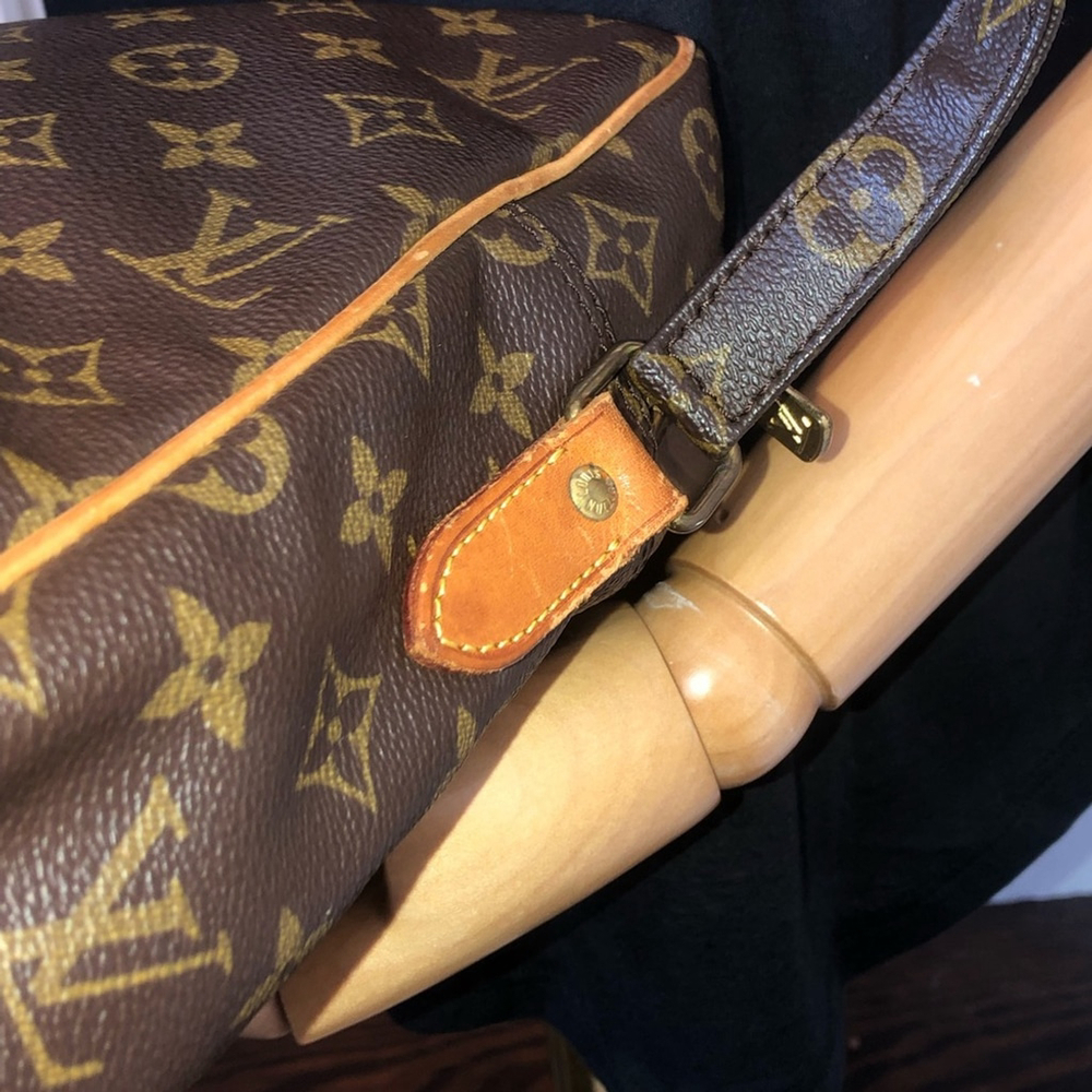 LOUIS VUITTON DANUBE MM Monogram Tote Crossbody Shoulder Strap Authentic SL873 - Picture 5 of 17